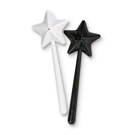 Kitchen Magic: Wand-shaped Salt and Pepper Shakers for the Avid Cook